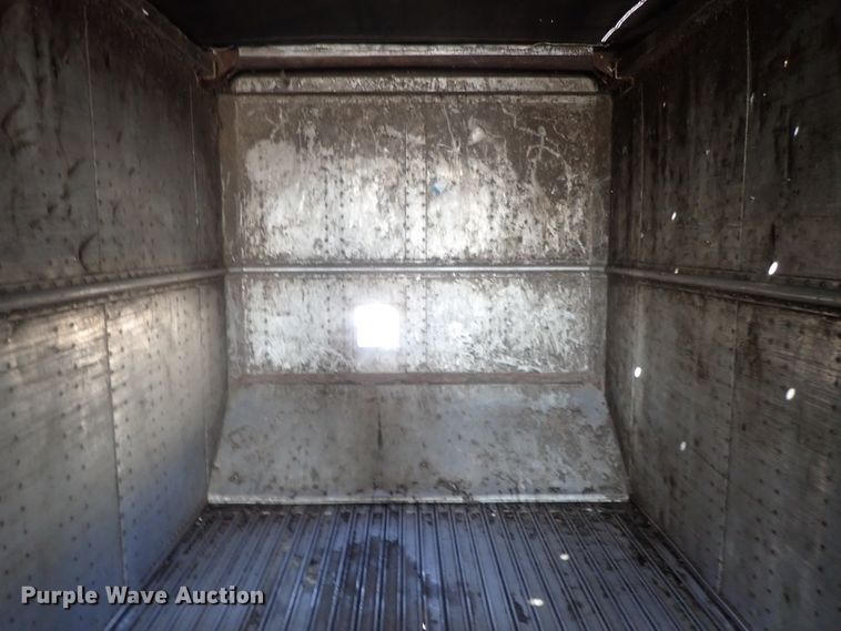 image for item DC1460 2002 Guthrie Wilkens GWFT50 walking floor trailer