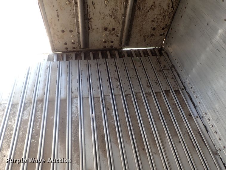 image for item DC1460 2002 Guthrie Wilkens GWFT50 walking floor trailer