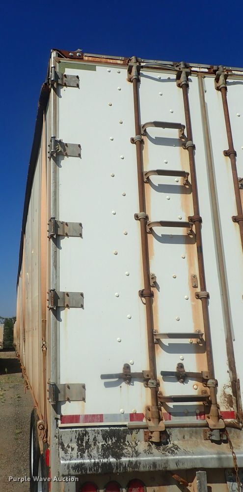 image for item DC1460 2002 Guthrie Wilkens GWFT50 walking floor trailer