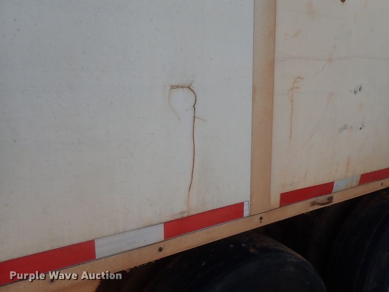 image for item DC1460 2002 Guthrie Wilkens GWFT50 walking floor trailer