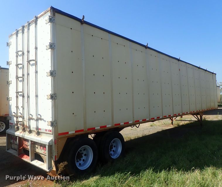 image for item DC1461 2002 Guthrie Wilkens GWFT50 walking floor trailer