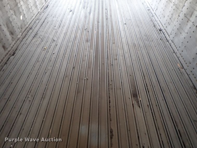 image for item DC1461 2002 Guthrie Wilkens GWFT50 walking floor trailer