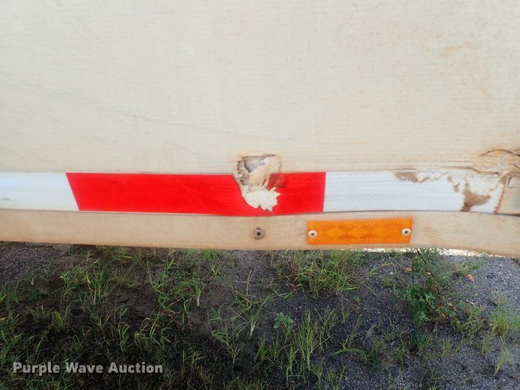 image for item DC1461 2002 Guthrie Wilkens GWFT50 walking floor trailer