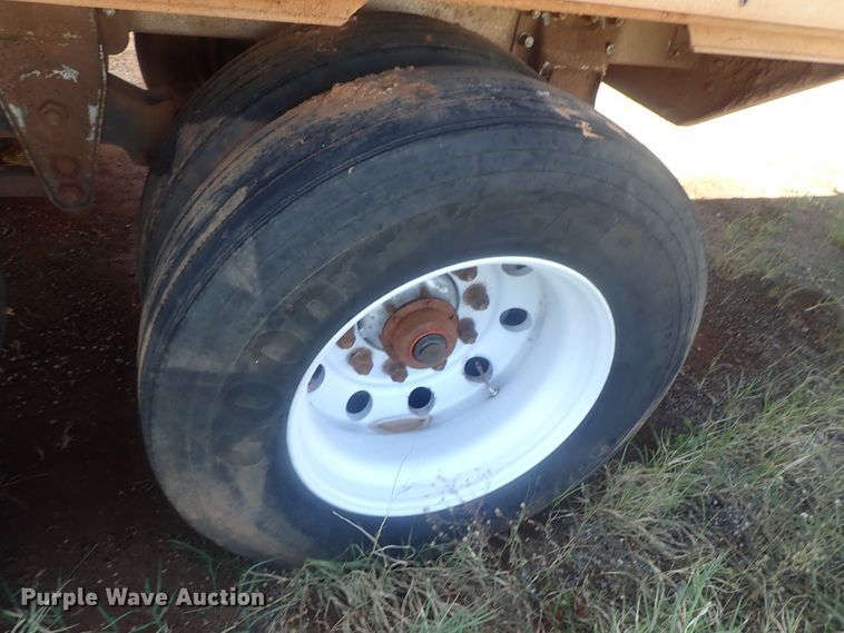 image for item DC1461 2002 Guthrie Wilkens GWFT50 walking floor trailer