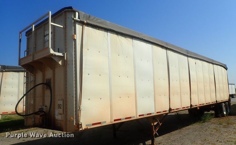 image for item DC1462 2002 Guthrie Wilkens GWFT50 walking floor trailer