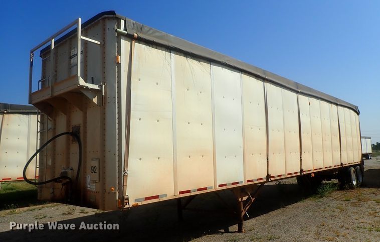 image for item DC1462 2002 Guthrie Wilkens GWFT50 walking floor trailer