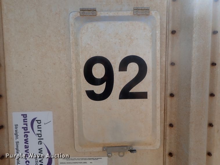 image for item DC1462 2002 Guthrie Wilkens GWFT50 walking floor trailer