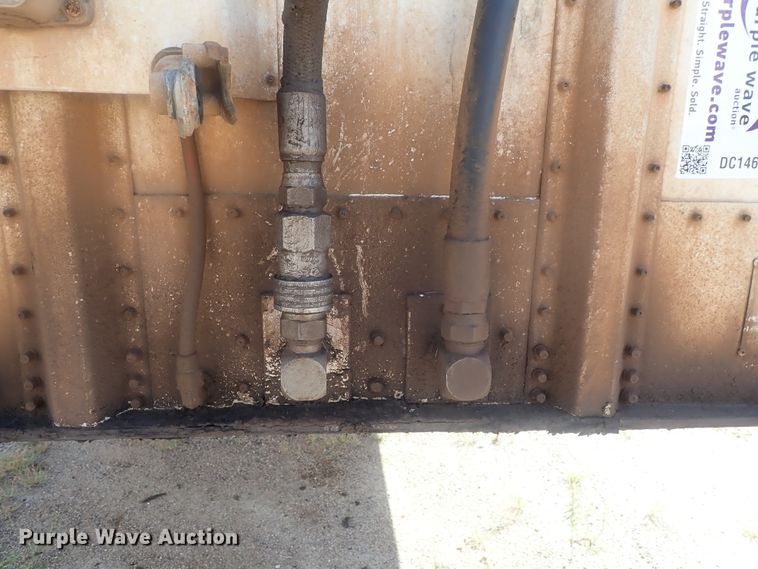 image for item DC1462 2002 Guthrie Wilkens GWFT50 walking floor trailer