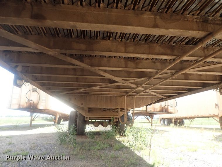 image for item DC1462 2002 Guthrie Wilkens GWFT50 walking floor trailer