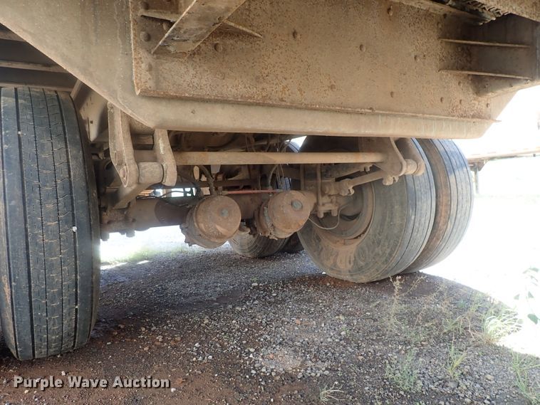 image for item DC1462 2002 Guthrie Wilkens GWFT50 walking floor trailer