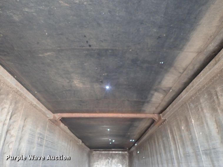 image for item DC1462 2002 Guthrie Wilkens GWFT50 walking floor trailer