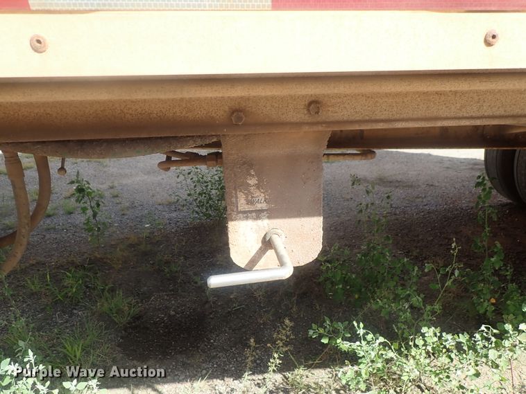 image for item DC1462 2002 Guthrie Wilkens GWFT50 walking floor trailer