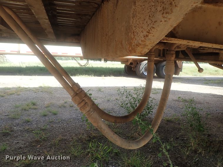 image for item DC1462 2002 Guthrie Wilkens GWFT50 walking floor trailer