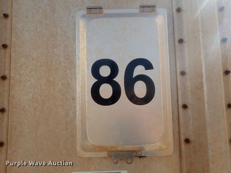 image for item DC1463 2002 Guthrie Wilkens GWFT50 walking floor trailer