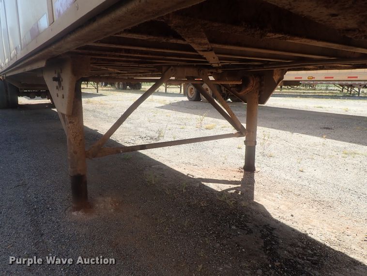 image for item DC1463 2002 Guthrie Wilkens GWFT50 walking floor trailer