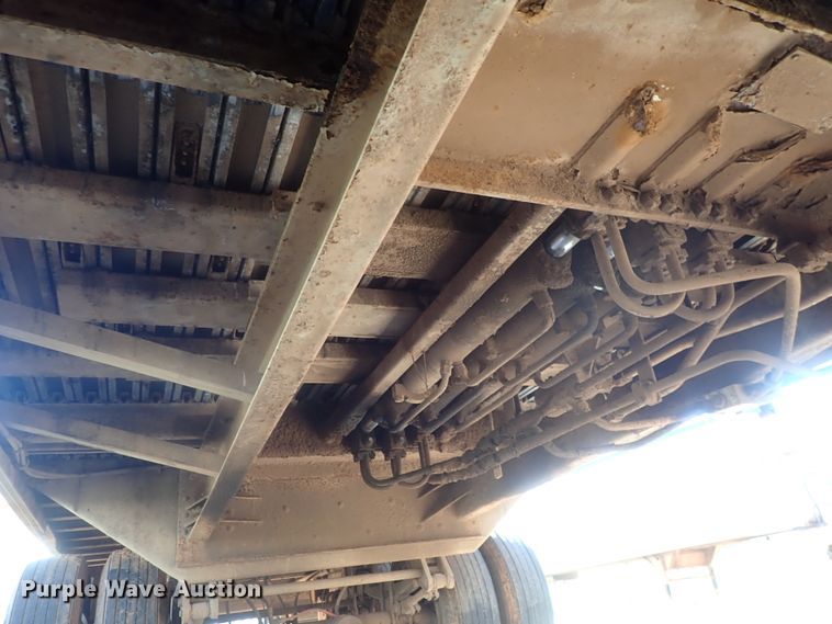 image for item DC1463 2002 Guthrie Wilkens GWFT50 walking floor trailer