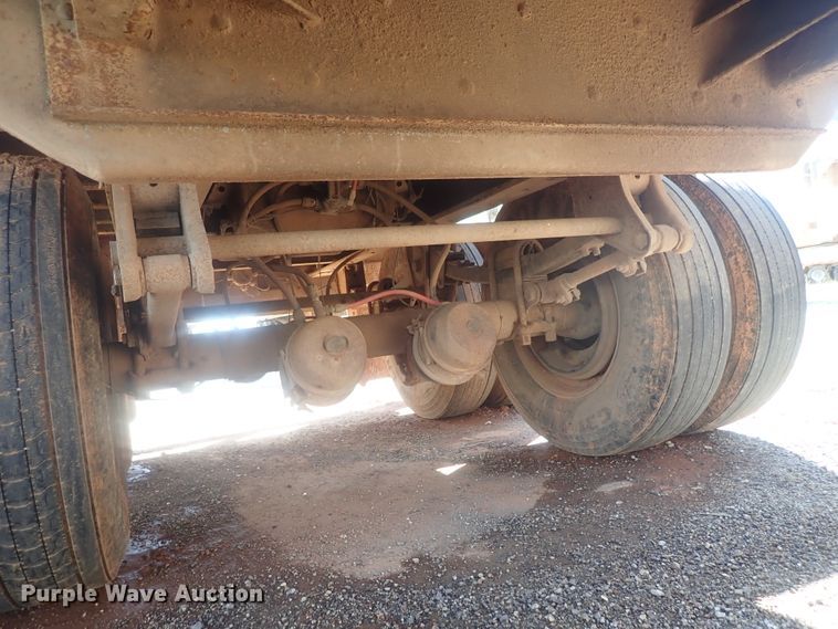 image for item DC1463 2002 Guthrie Wilkens GWFT50 walking floor trailer