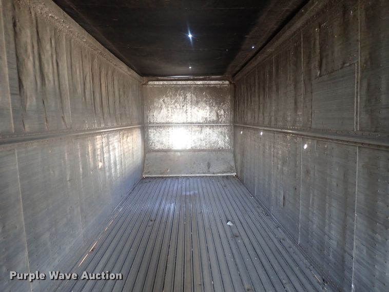 image for item DC1463 2002 Guthrie Wilkens GWFT50 walking floor trailer