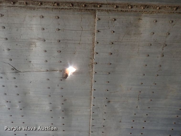 image for item DC1463 2002 Guthrie Wilkens GWFT50 walking floor trailer