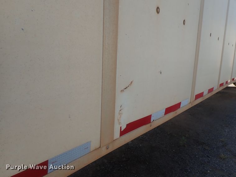 image for item DC1463 2002 Guthrie Wilkens GWFT50 walking floor trailer