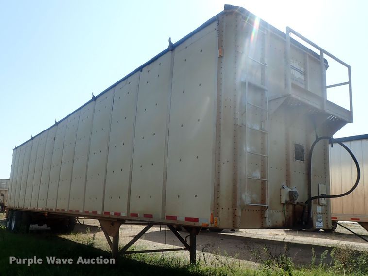 image for item DC1464 2002 Guthrie Wilkens GWFT50 walking floor trailer