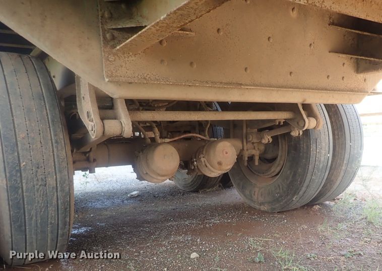 image for item DC1464 2002 Guthrie Wilkens GWFT50 walking floor trailer