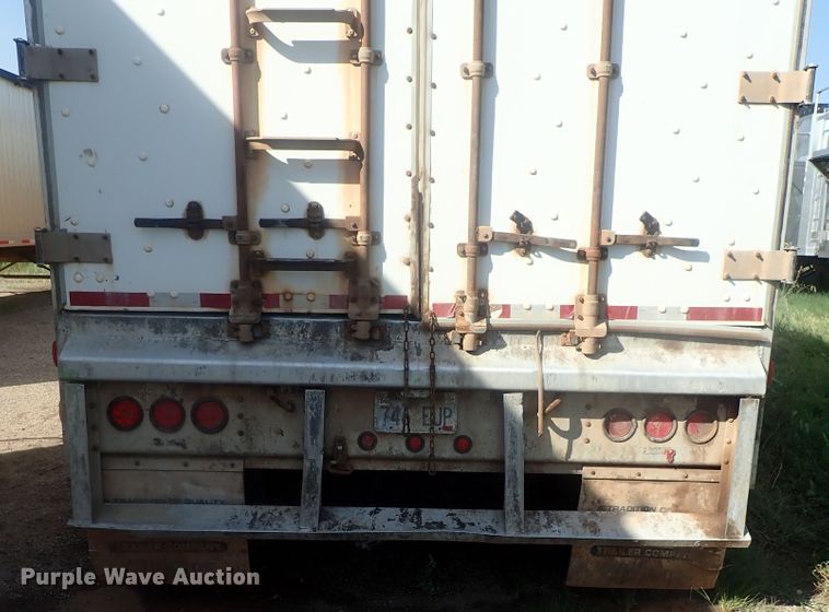 image for item DC1464 2002 Guthrie Wilkens GWFT50 walking floor trailer