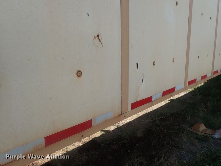 image for item DC1464 2002 Guthrie Wilkens GWFT50 walking floor trailer