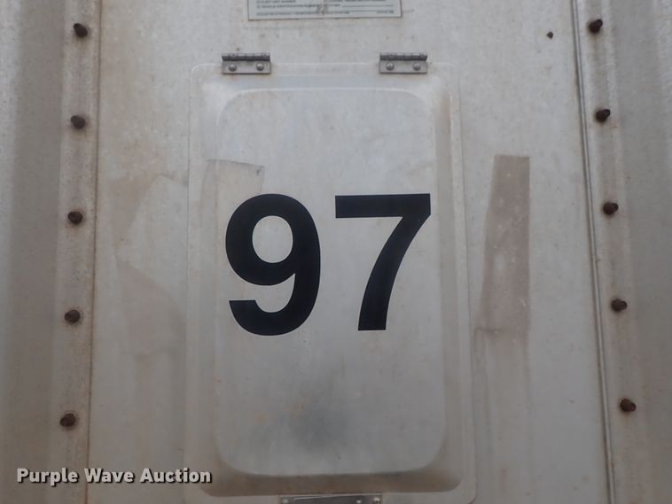 image for item DC1465 2002 Guthrie Wilkens GWFT50 walking floor trailer