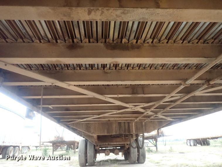 image for item DC1465 2002 Guthrie Wilkens GWFT50 walking floor trailer