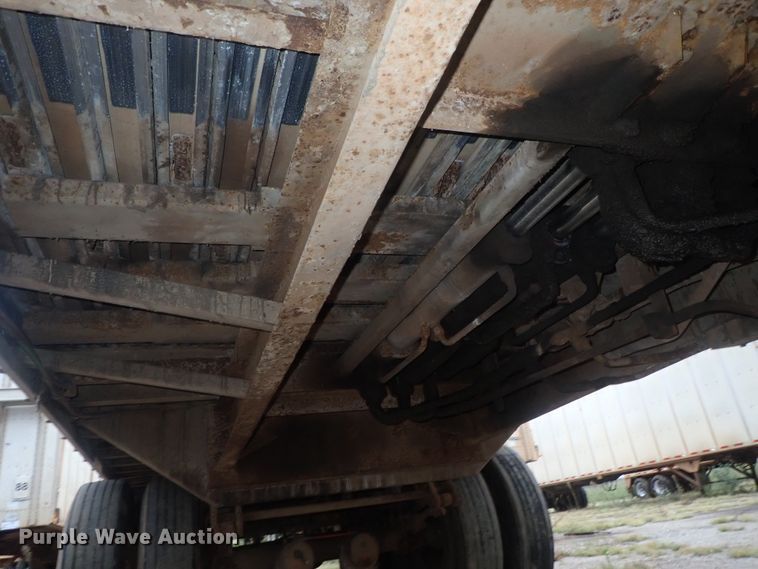 image for item DC1465 2002 Guthrie Wilkens GWFT50 walking floor trailer