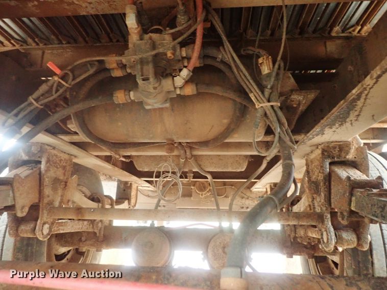 image for item DC1465 2002 Guthrie Wilkens GWFT50 walking floor trailer