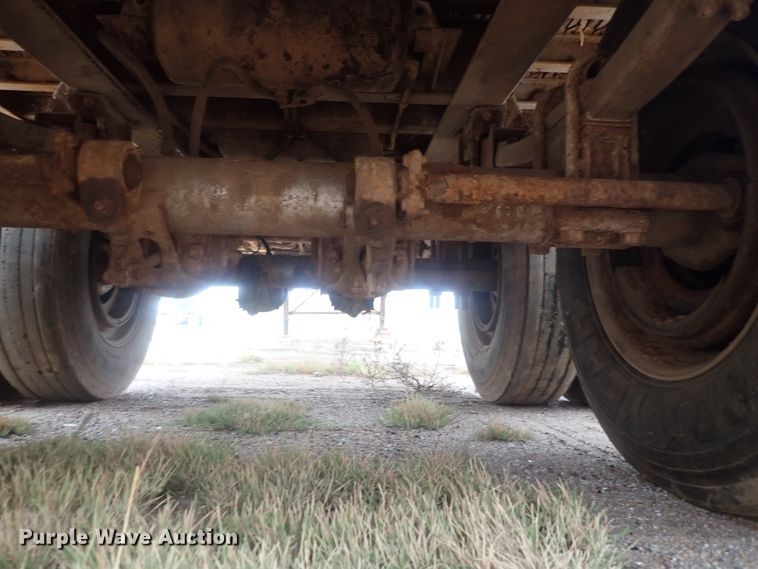 image for item DC1465 2002 Guthrie Wilkens GWFT50 walking floor trailer