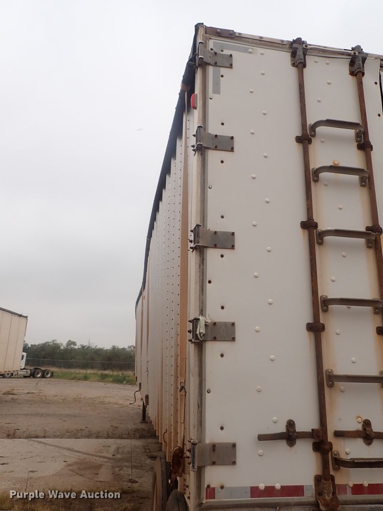 image for item DC1465 2002 Guthrie Wilkens GWFT50 walking floor trailer