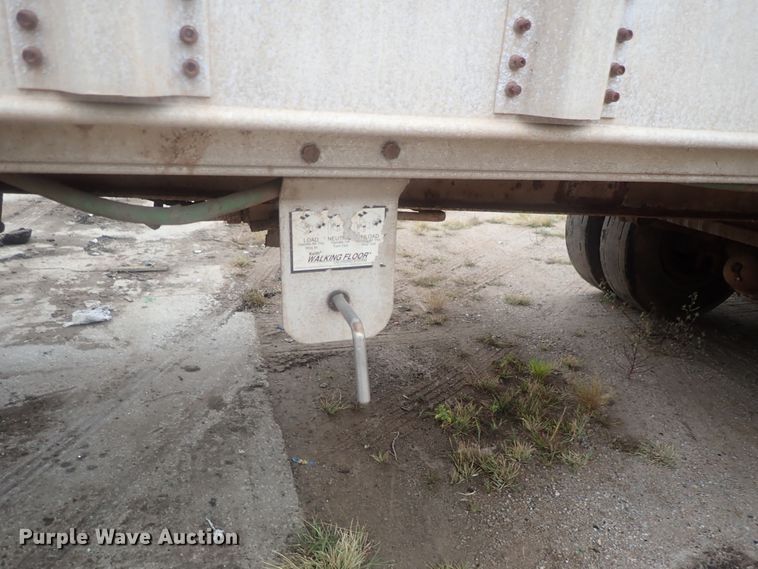 image for item DC1465 2002 Guthrie Wilkens GWFT50 walking floor trailer