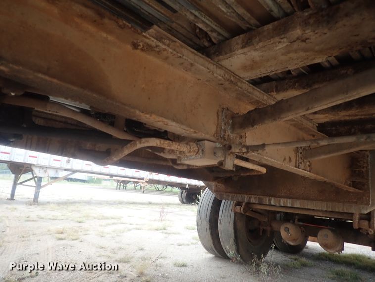 image for item DC1465 2002 Guthrie Wilkens GWFT50 walking floor trailer