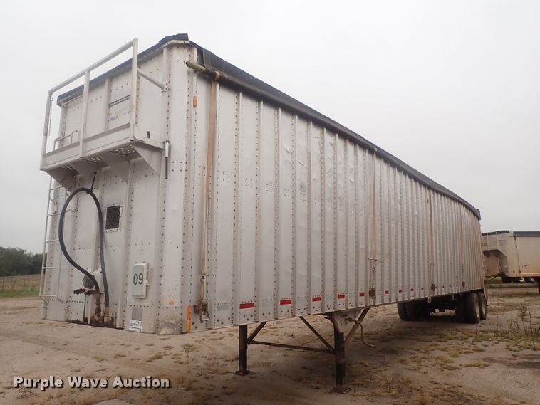 image for item DC1466 2002 Guthrie Wilkens GWFT50 walking floor trailer