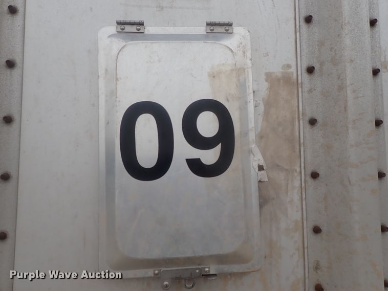 image for item DC1466 2002 Guthrie Wilkens GWFT50 walking floor trailer