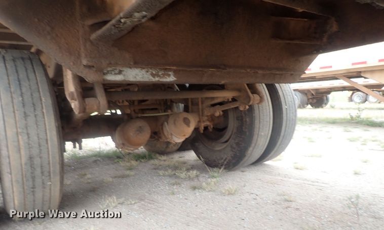 image for item DC1466 2002 Guthrie Wilkens GWFT50 walking floor trailer