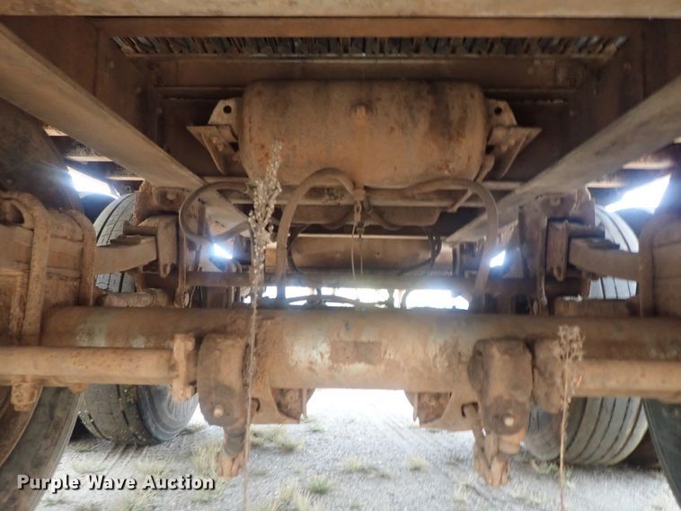 image for item DC1466 2002 Guthrie Wilkens GWFT50 walking floor trailer