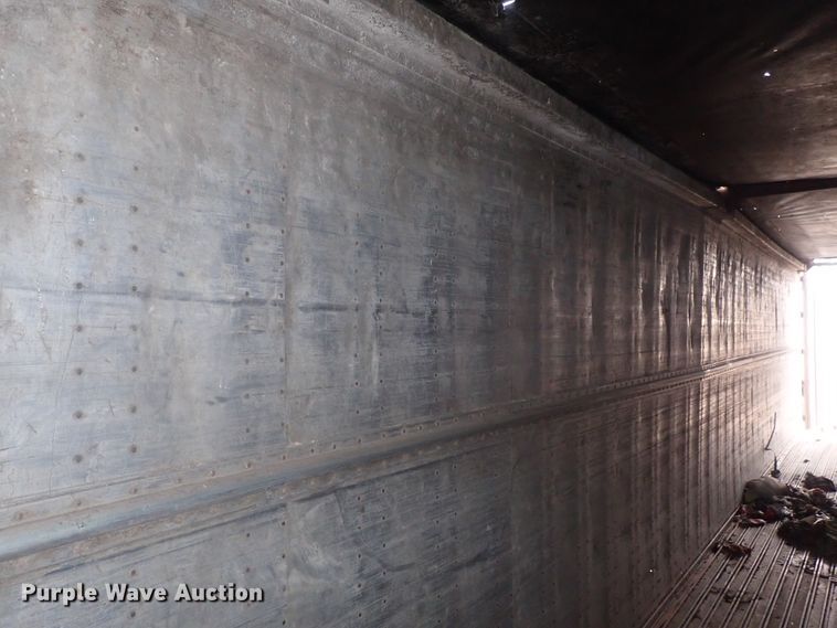 image for item DC1466 2002 Guthrie Wilkens GWFT50 walking floor trailer