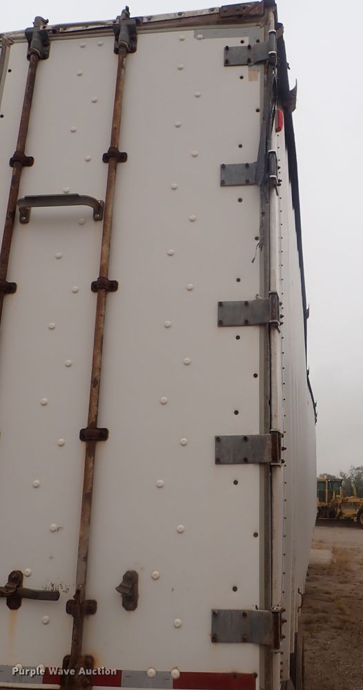 image for item DC1466 2002 Guthrie Wilkens GWFT50 walking floor trailer