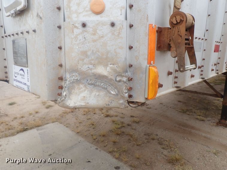 image for item DC1466 2002 Guthrie Wilkens GWFT50 walking floor trailer