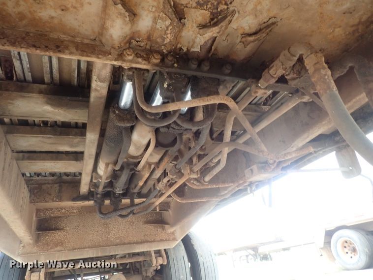 image for item DC1467 2002 Guthrie Wilkens GWFT50 walking floor trailer