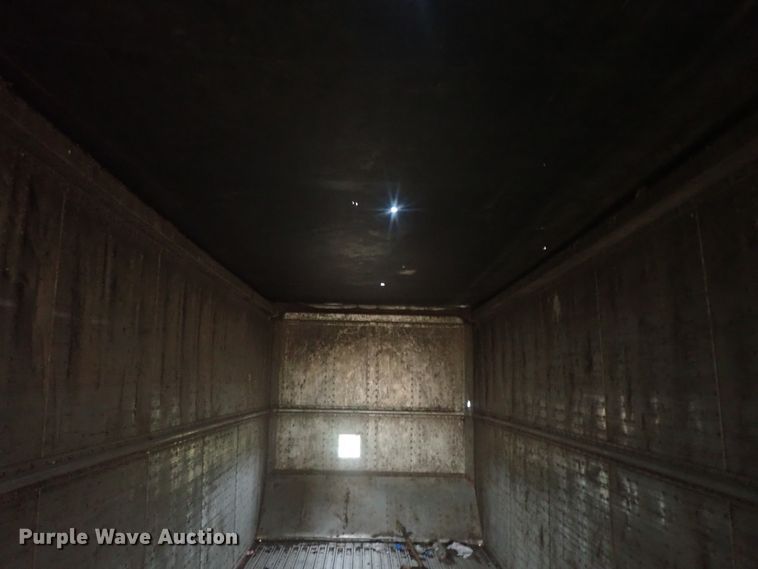 image for item DC1467 2002 Guthrie Wilkens GWFT50 walking floor trailer