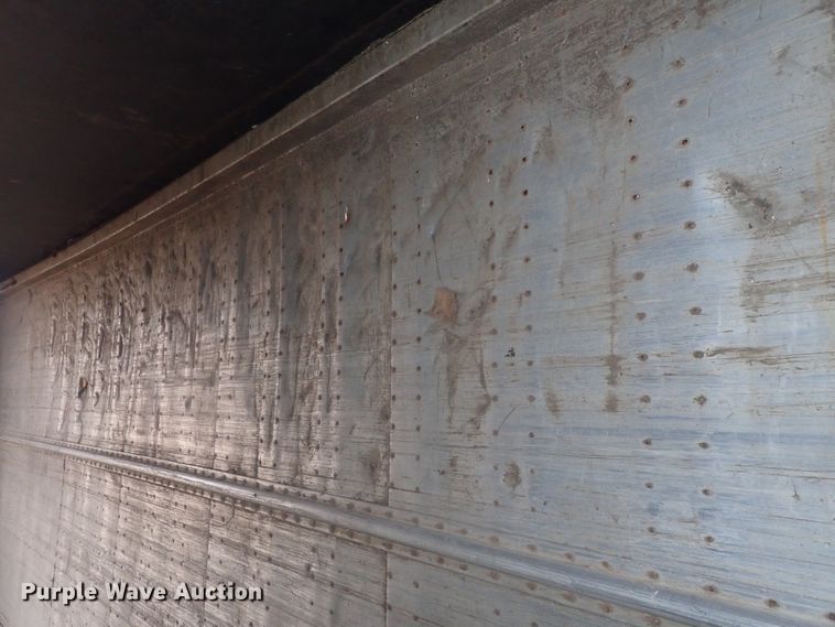 image for item DC1467 2002 Guthrie Wilkens GWFT50 walking floor trailer