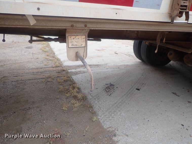 image for item DC1467 2002 Guthrie Wilkens GWFT50 walking floor trailer