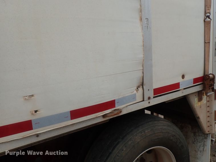 image for item DC1467 2002 Guthrie Wilkens GWFT50 walking floor trailer