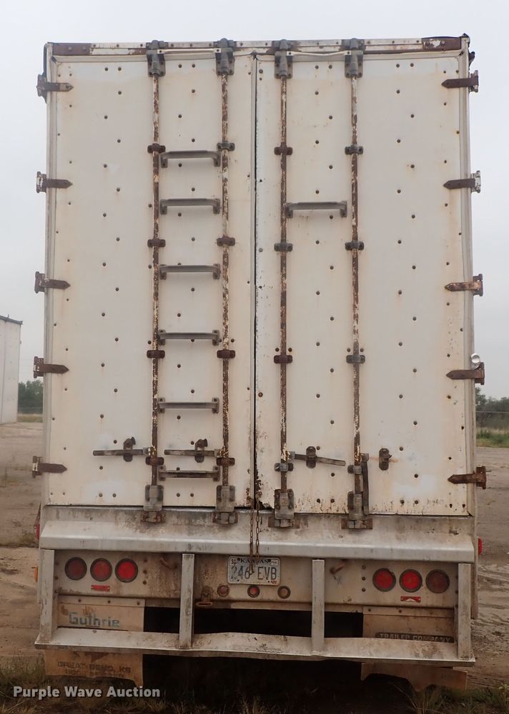 image for item DC1468 2002 Guthrie Wilkens GWFT50 walking floor trailer