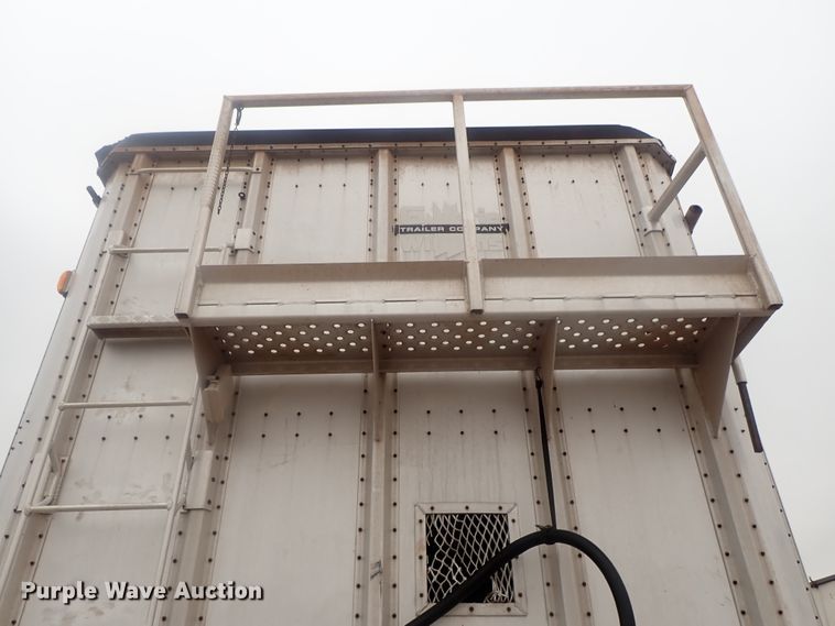 image for item DC1468 2002 Guthrie Wilkens GWFT50 walking floor trailer
